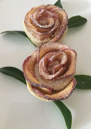 A picture of Apple rose.