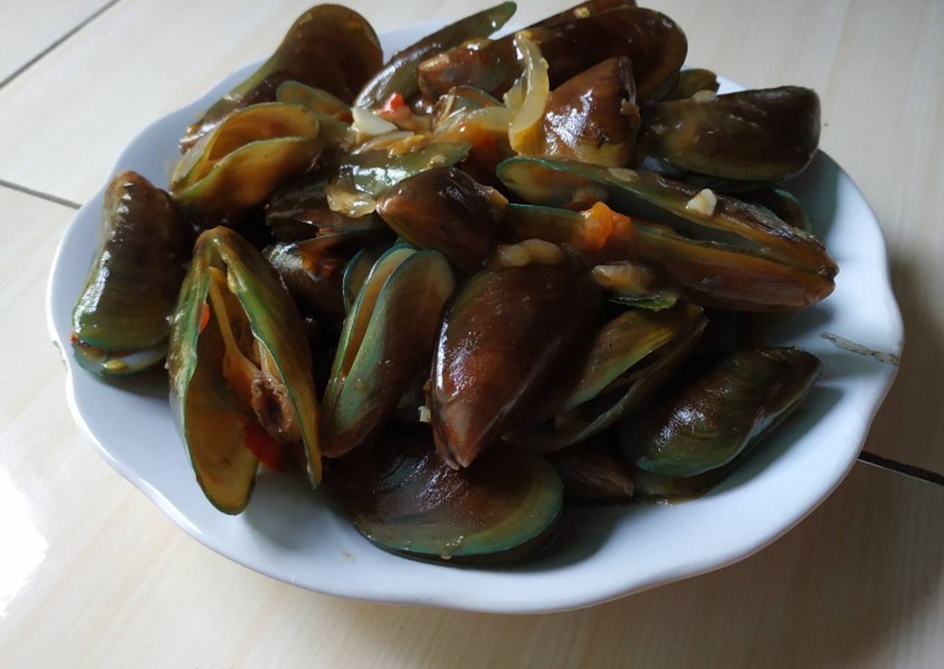 Langkah Mudah untuk Membuat Kerang hijau bumbu rica-rica Anti Gagal