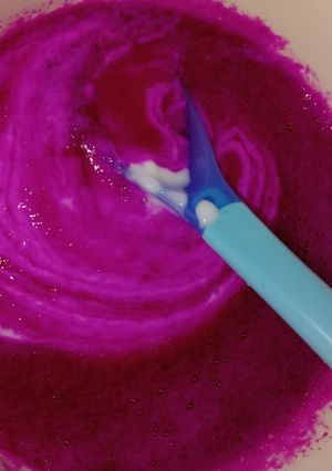 Foto resep Mpasi tumgi 6+ : pure buah naga yogurt