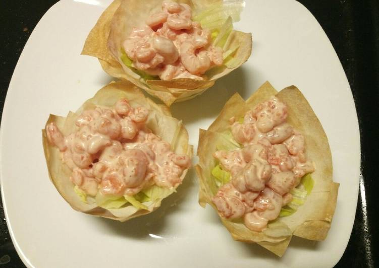 Recipe of Super Quick Homemade Prawn cocktail filo pastry cups