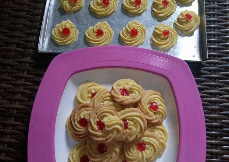 Resep Resep kue kering semprit Sederhana dan Mudah Dibuat