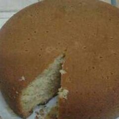 A picture of Pressure cooker baked cake.