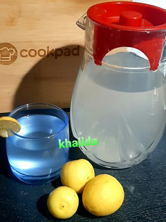 A picture of Simple lemonade.