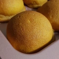 A picture of Roti Boy / Mexican Coffee Buns.
