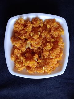 ગાજર નો હલવો (Gajar Halwa Recipe In Gujarati) રેસીપી મુખ્ય ફોટો
