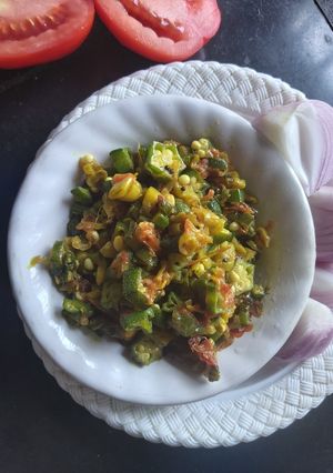 A picture of Beans Bhindi Mix.