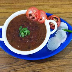 A picture of Rajma with gravy.