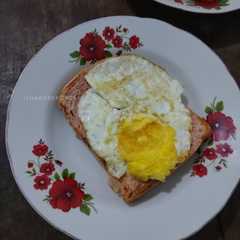 Roti Bakar Telur Ceplok (Kids Friendly)-レシピのメイン写真
