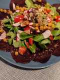 Ensalada rosa de remolacha