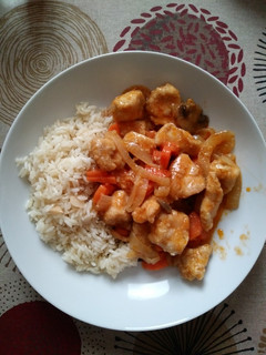 Una foto de Pollo al curry