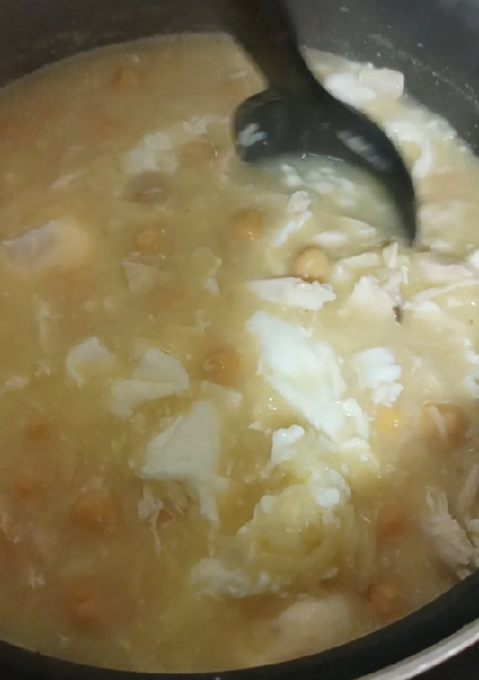 Una foto de Caldito de pollo