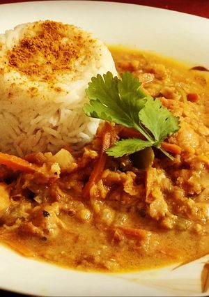 Una foto de Lentejas rojas (coral) con sabor hindú en olla de cocción lenta