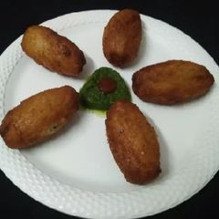 A picture of Bread Roll.