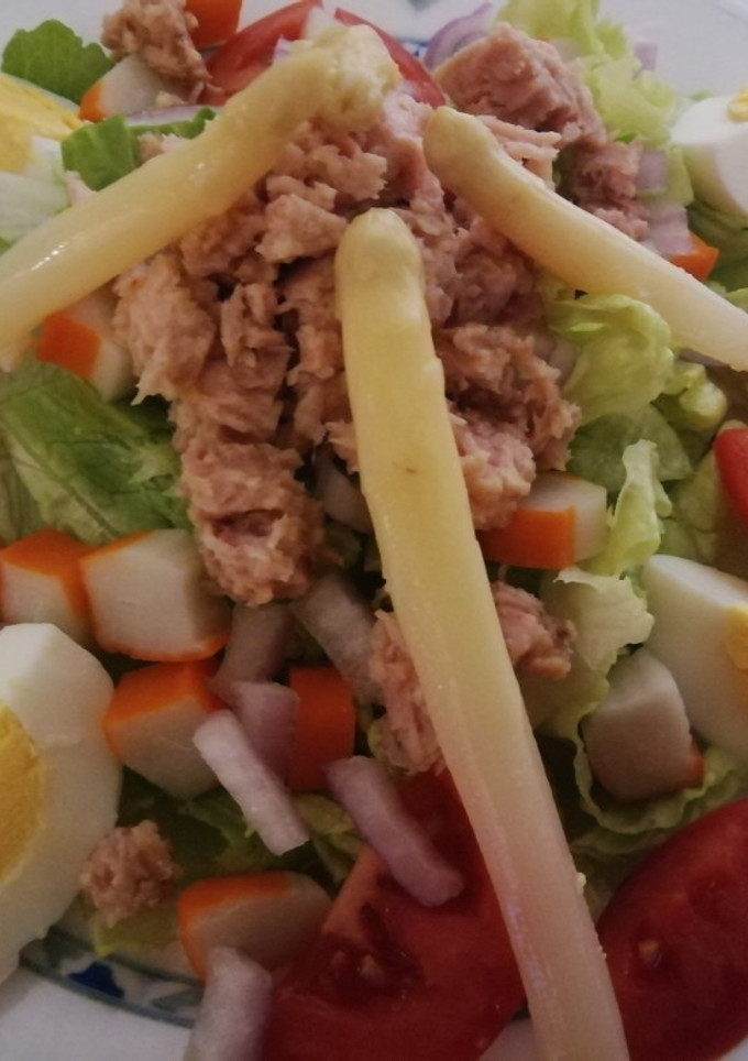 Una foto de Ensalada mixta
