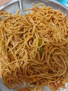 A picture of Noodles.
