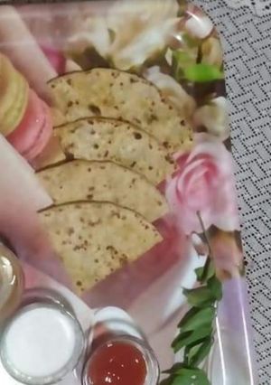 आलू का पराठा (aloo ka paratha recipe in Hindi) रेसिपी मुख्य फोटो