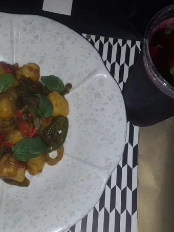 Easy Way Make Recipe Curried patotoes with zobo drink that is Can Pamper Your Tongue, Can Spoil the Tongue}