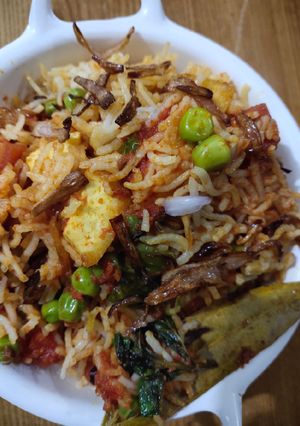 A picture of Mutter Paneer Biryani.