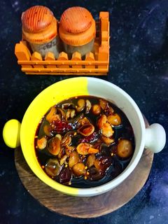 करौंदे की खट्टी मीठी चटनी (जीरो ऑयल) रेसिपी मुख्य फोटो