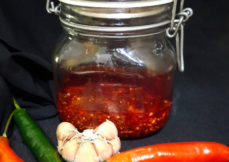 Chili oil