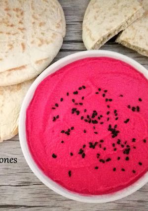 Foto principal de Hummus de remolacha