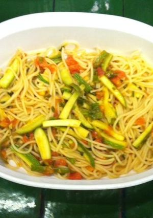 Una foto de Spaghetti a la jardinera