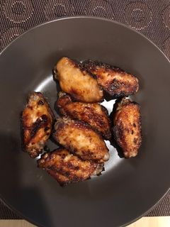 รูปของ ปีกไก่ทอดหมักซอสเกาหลี หม้อทอดไร้น้ำมัน