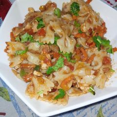 A picture of Canadian Style Pasta.