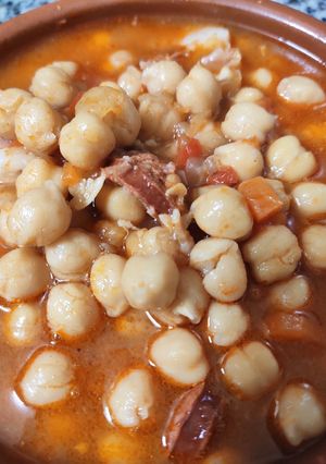 Una foto de Garbanzos a la riojana
