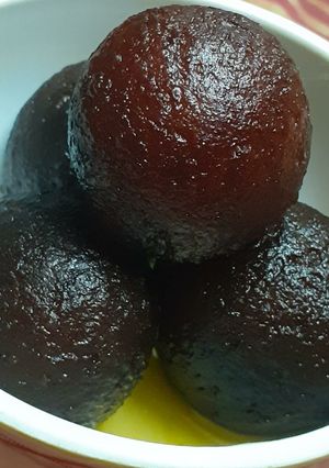 A picture of Gulab jamun from (Leftover Roti).