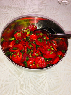 Una foto de Ensalada de tomate pomodoro