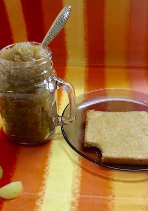 A picture of Gooseberry/Amla jam.