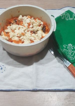 Una foto de Ensalada de zanahoria y nueces