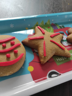 Una foto de Galletitas de canela y jengibre