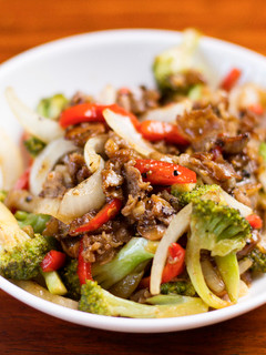 A picture of Stir-Fry Beef with Broccoli in Oyster Sauce.