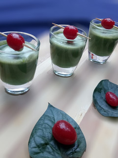 A picture of Paan shots.