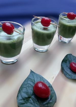 A picture of Paan shots.