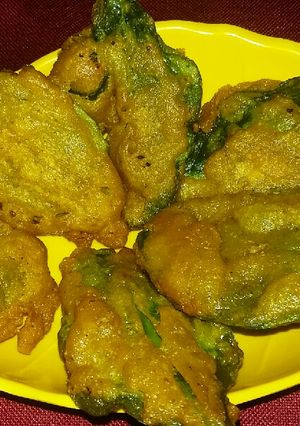 A picture of Palak ke pakode.