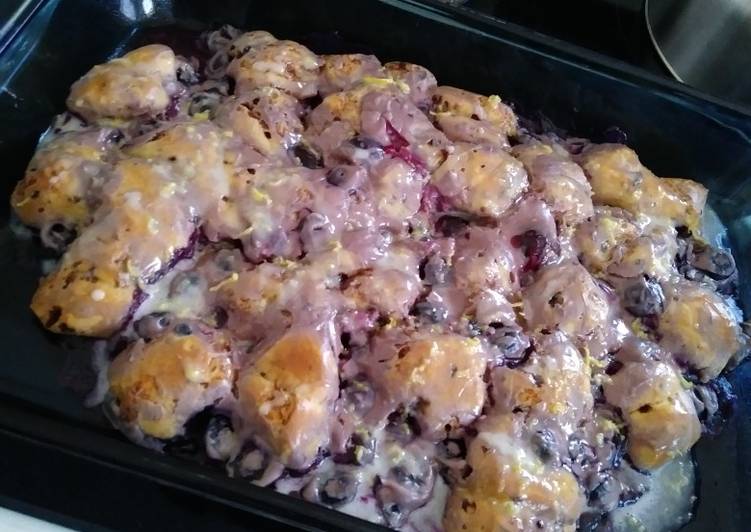 Recipe of Award-winning Blueberry Lemon Cinnamon Roll Breakfast Bake