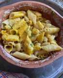 Fideos al horno en olla de barro