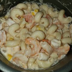 A picture of Shrimp left overs.