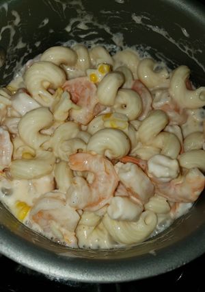 A picture of Shrimp left overs.