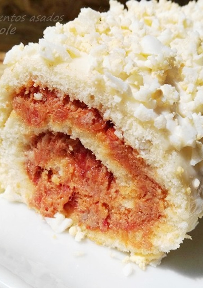 Una foto de Brazo de gitano con pimientos asados