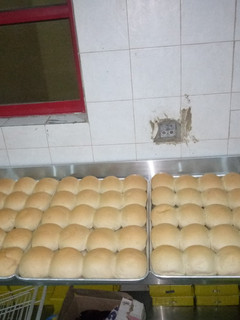 A picture of Dinner Roll/Bread Roll.