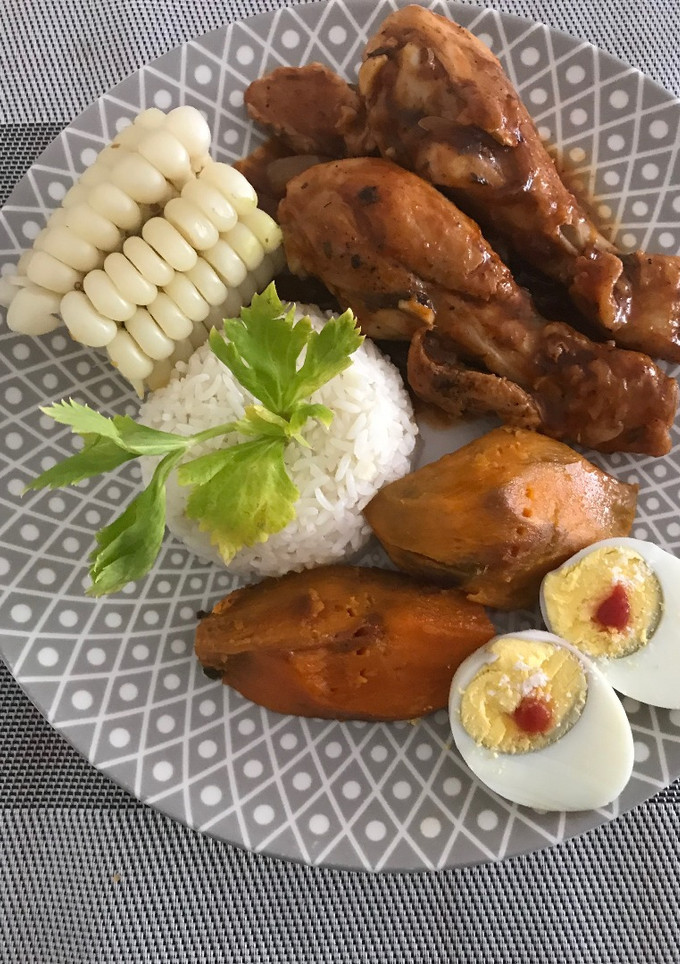 Una foto de Pollo Escabechado a lo Carmelita