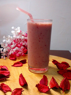 A picture of Strawberry Banana Smoothie.