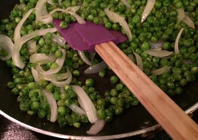 Easiest Way to Prepare Homemade Spring Peas