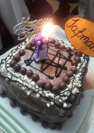 A picture of Birthday cake.