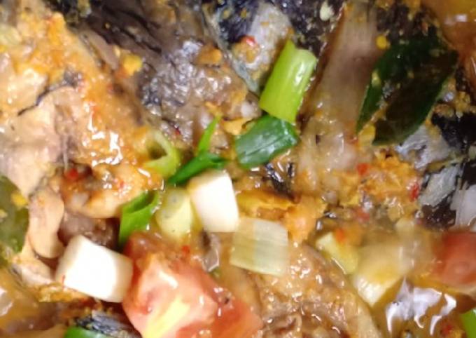 Resep Ikan mas bumbu kuning Anti Gagal