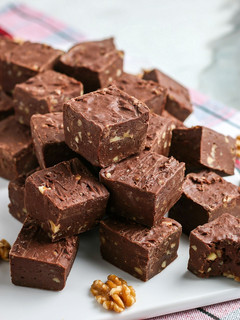 A picture of Chocolate fudge.